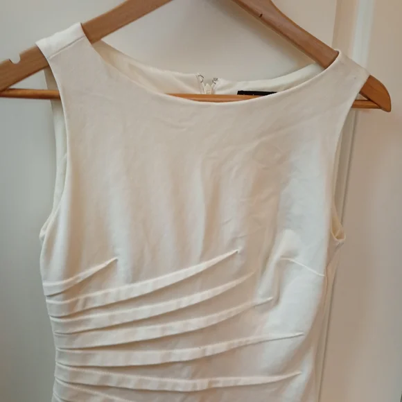 le chateau White Pleated Bodycon Sheath Midi Dress (S) - Picture 3 of 8